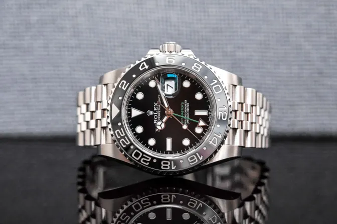 Win This Rolex Gmt Master Ii "Bruce Wayne"!