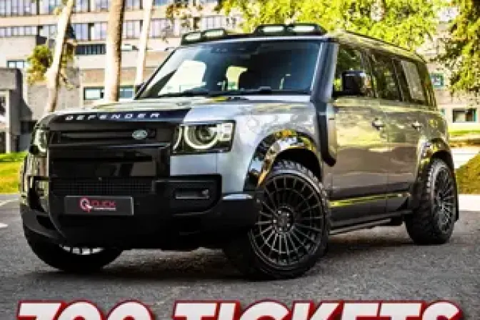Win 700 Tickets Into the Land Rover Defender 110 Se D Competition!