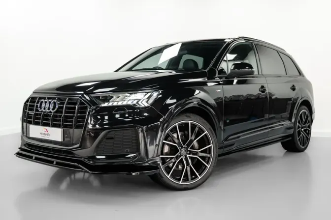 2024 Audi Q7 S-Line