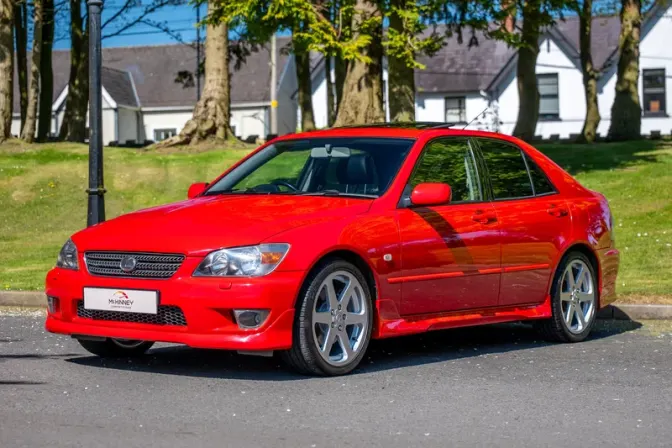Lexus IS200