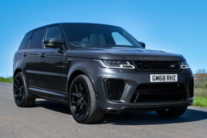 2019 Range Rover Sport Svr + £2000
