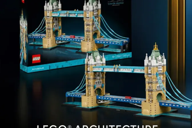 Lego® Architecture London Landmark Tower Bridge Building Set