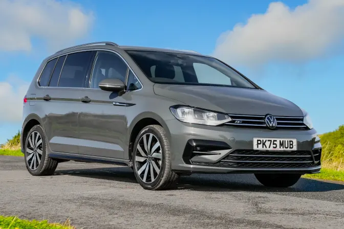 2025 VW Touran R-Line Dsg 7 Seater + £2,000